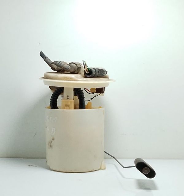 Pompa combustibil 8200027963 Renault Clio a 2-a generatie