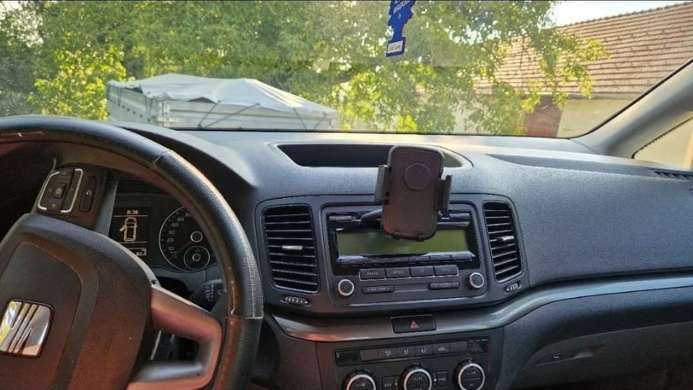 SEAT Alhambra 2012 — imagine 4