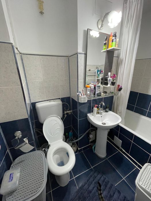 Proprietar, vând apartament 2 camere – zona Debarcader