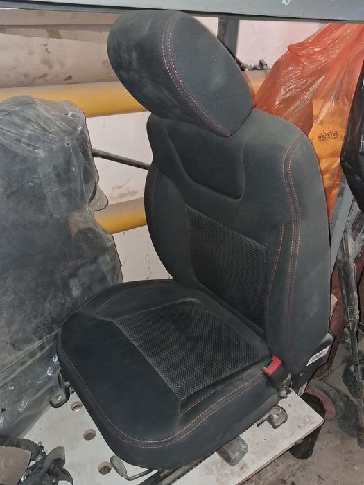 Продам сиденья на JAK S3