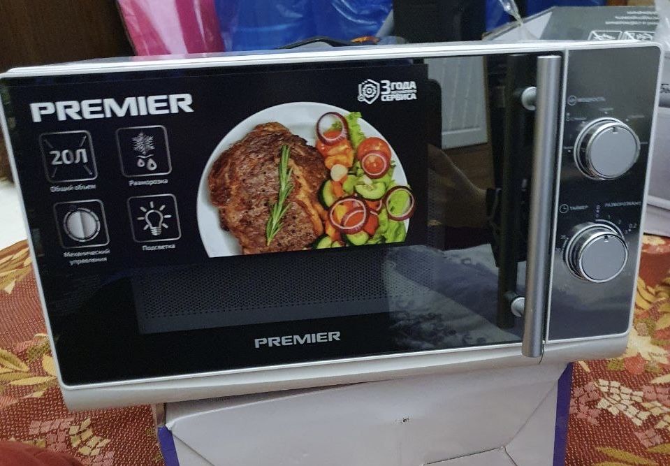 Premier mikrovolnovka