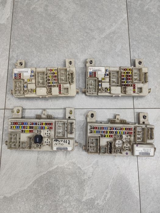 Panou siguranță Ford focus 2 diferite coduri