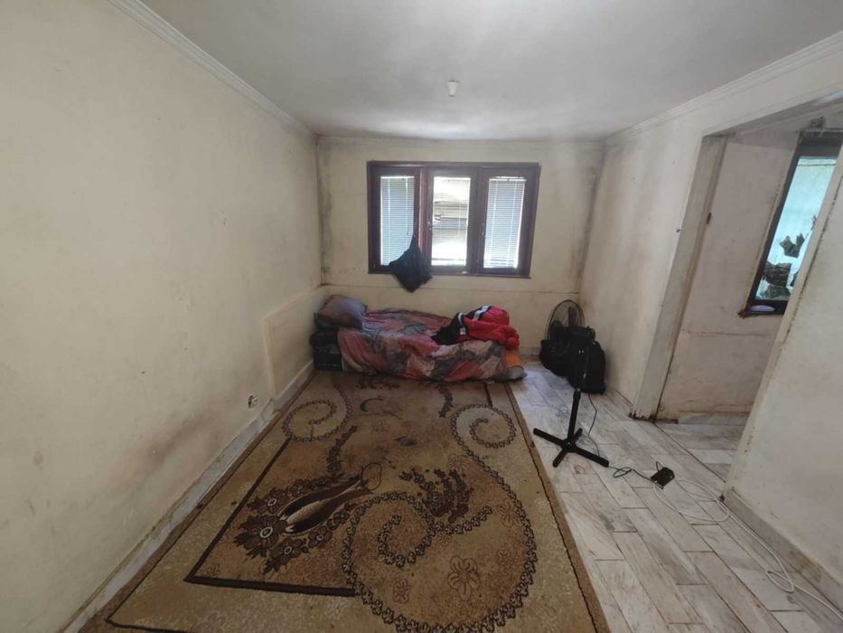 Продава къща в центъра на София