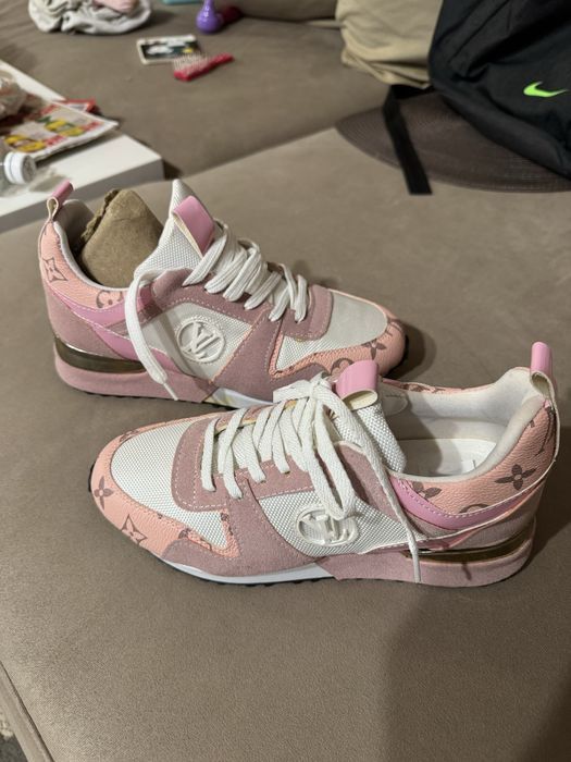 Sneakers noi,nepurtati