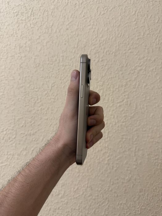 iphone 15 pro max natural ideal