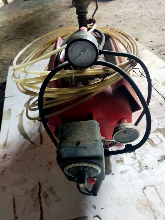 Продам паробраозавательный компрессор .