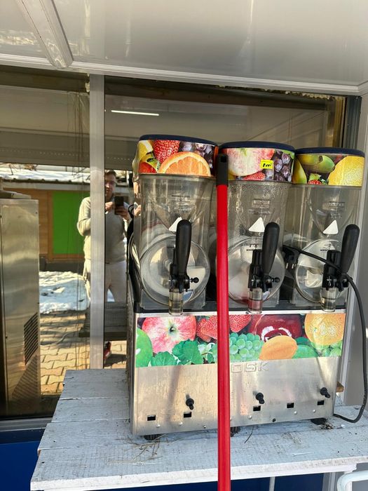 Mașină de inghetata și granita