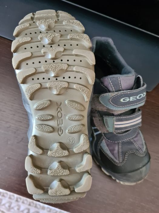 Кроссовки размер 32 GEOX