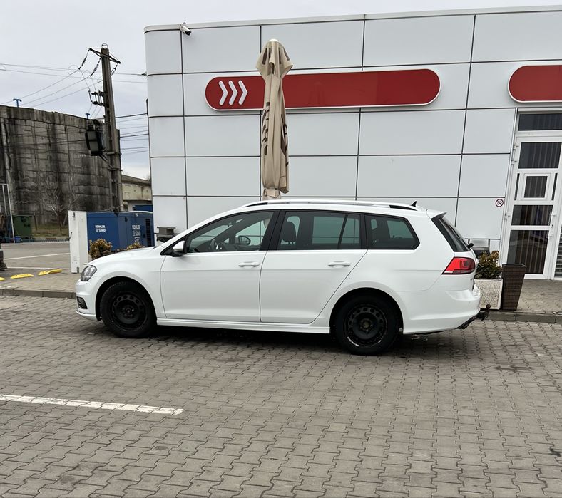 Vând Volkswagen Golf 7 R-Line  2.0 TDI , 150 CP, an 2016