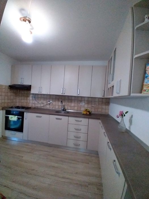 Casa de inchiriat in str. Balotesti