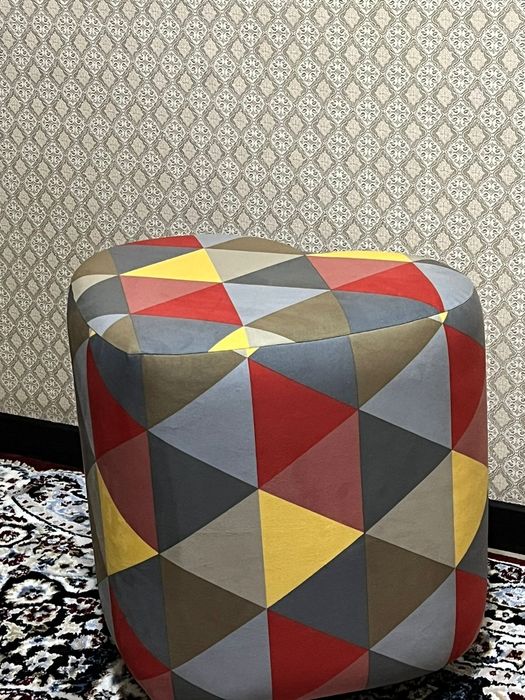 Пуфик в форме сердца