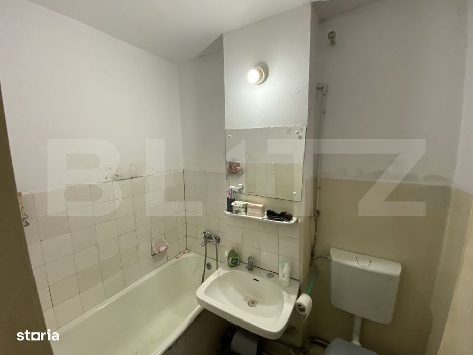 Apartament 2 dormitoare, etaj 1,  Decebal, loc de parcare