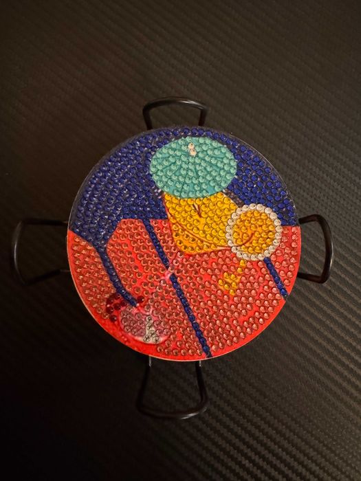 Диамантени поставки за чаши