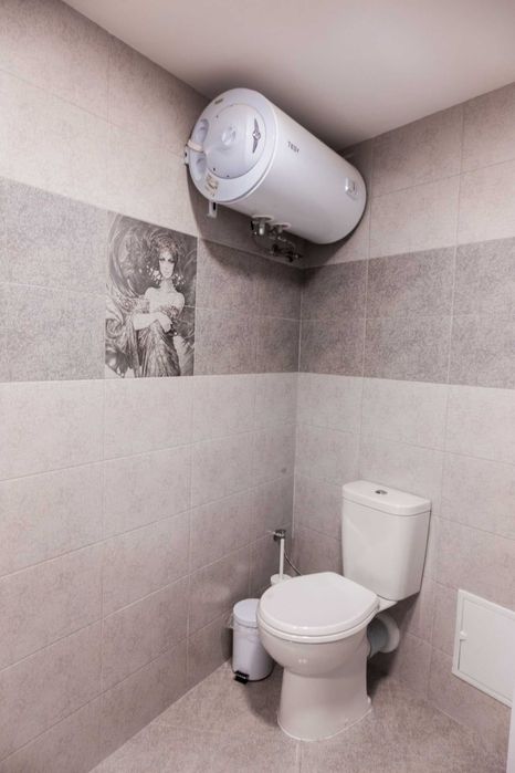 Продава се Етаж от къща в Пловдив, Младежки Хълм - 180 кв.м за 6 €/кв.м - Снимка #21