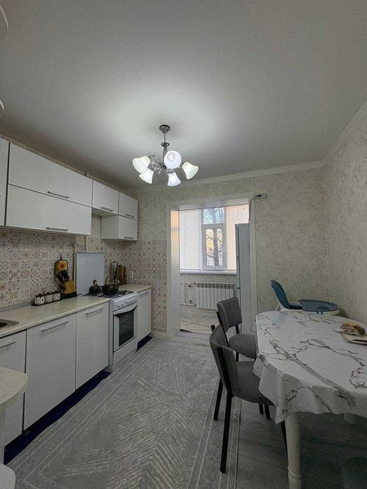 Продам 2 комнатную 8 мкр