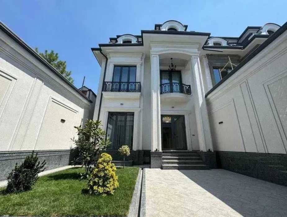 Сдаётся Евродом на Никитина в Мирзо-Улугбекский шикарная Неоклассика