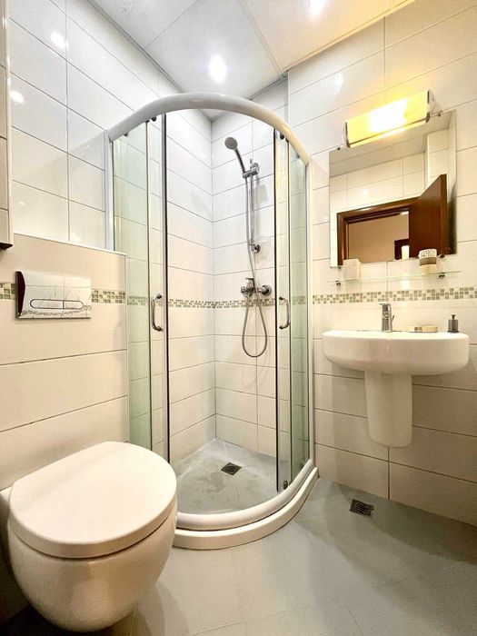 Дава се под наем Тристаен апартамент в Пловдив, Център - 88 кв.м за 518.67 € - Снимка #4