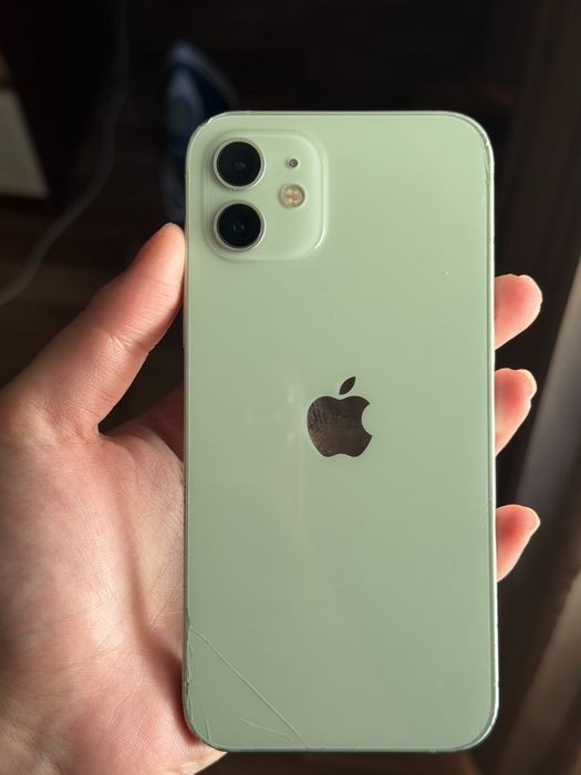 iphone 12, 128 Гб, 77 емкость