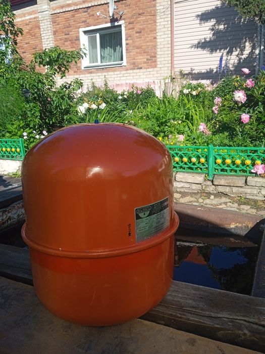 Расширительный бак