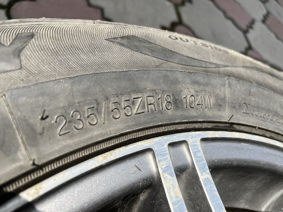 Продам комплект дисков с летней резиной