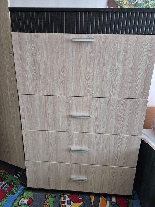 Гардероб  с надстройка и шкаф