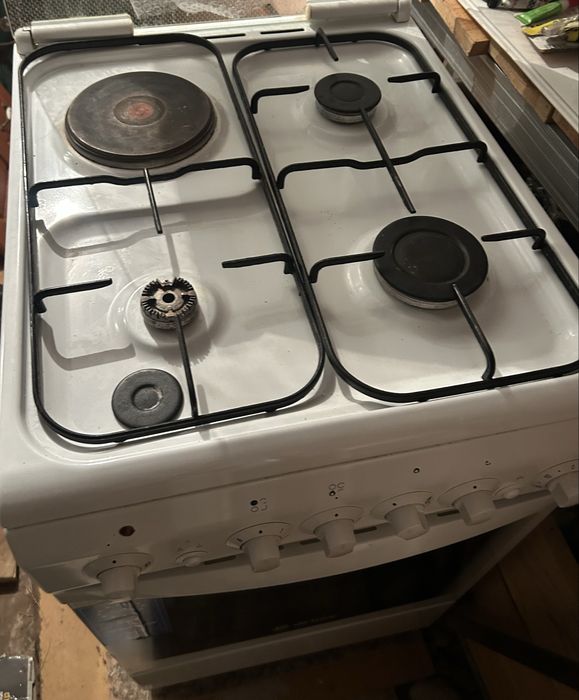 Продам газ плита!