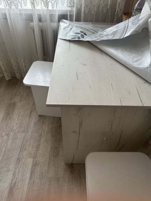 Продам мебель в одни руки