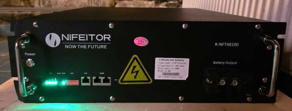 Baterie Litiu-Ion NIFEITOR 48V 100Ah (4.8 kWh) – Ideală Fotovoltaice, Stare Excelentă