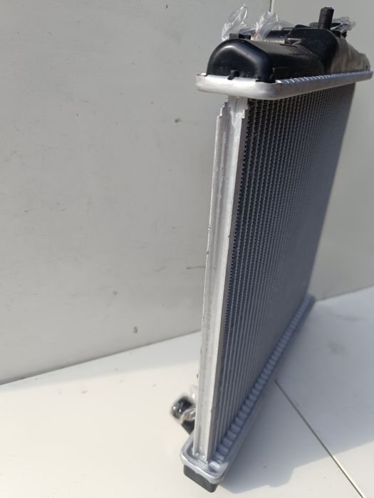 Радиатор охлаждения Honda Civic EK3