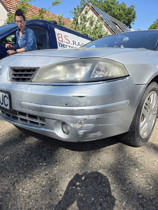 Autoturism Renault Laguna