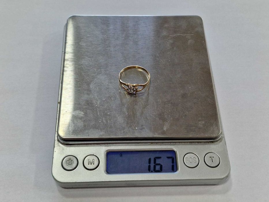 Дамски златен пръстен 14К 585 / 1,67 гр.