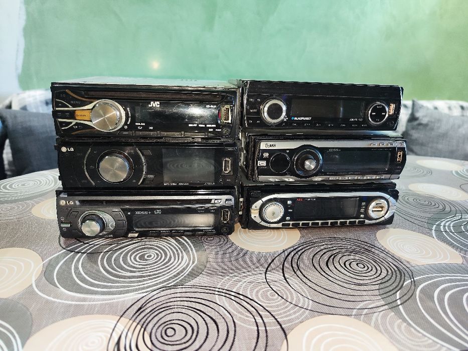 Сидита за кола СD с USB