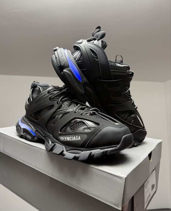 Balenciaga Track Black Led