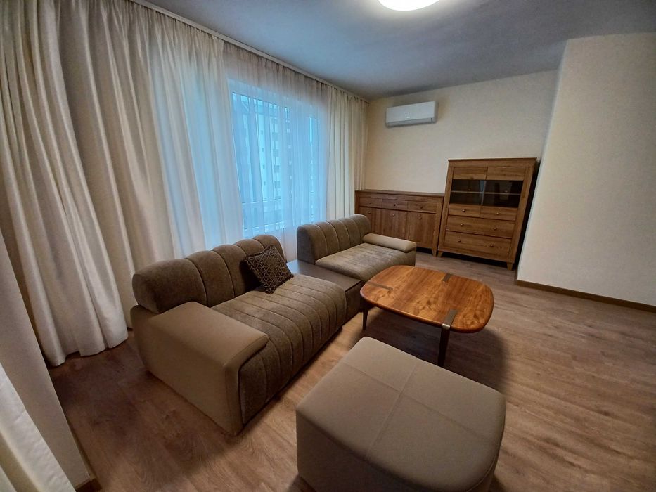 Дава се под наем Тристаен апартамент в Варна, Център - 90 кв.м за 850 € - Снимка #4