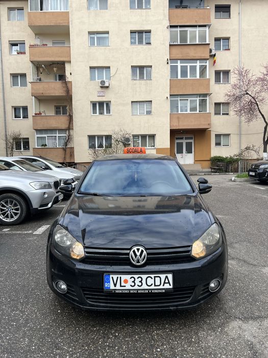 Instructor auto categoria B  Manuala ( Golf 6) sau Automata