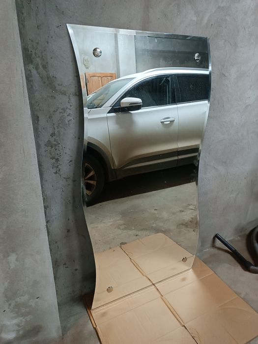 Продам зеркало в прихожую