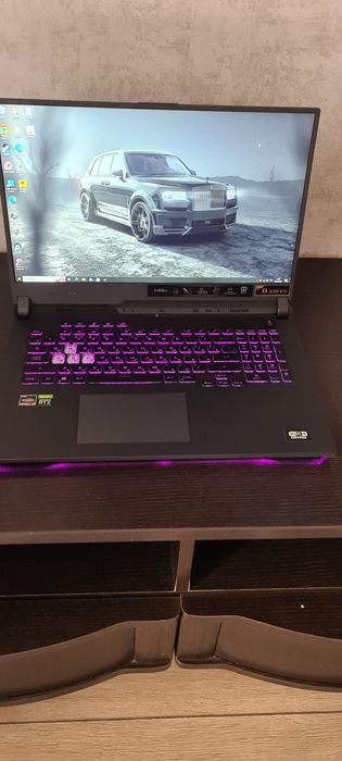Ноутбук ASUS ROG Strix
