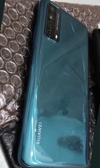 Vând Huawei P Smart folosit foarte puțin!