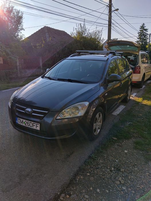 Vând KIA Ceed combi 1.4 benzină,2008