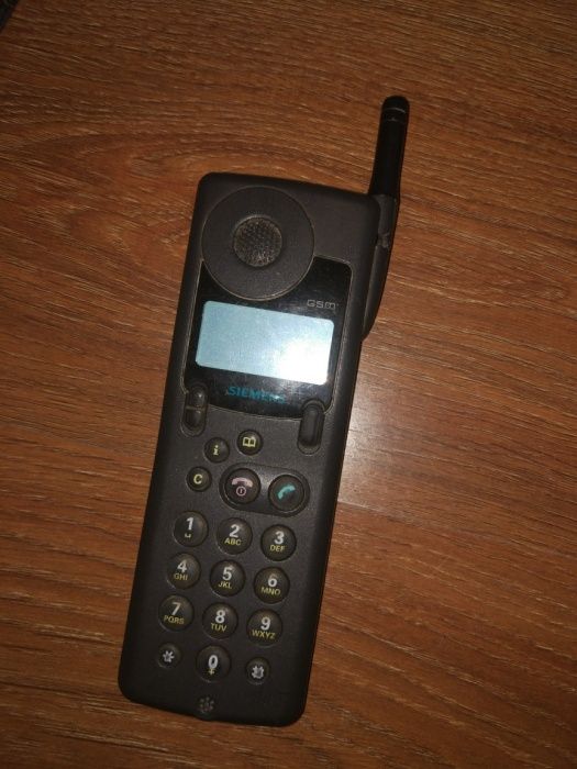 Ретро телефоны, рабочие.