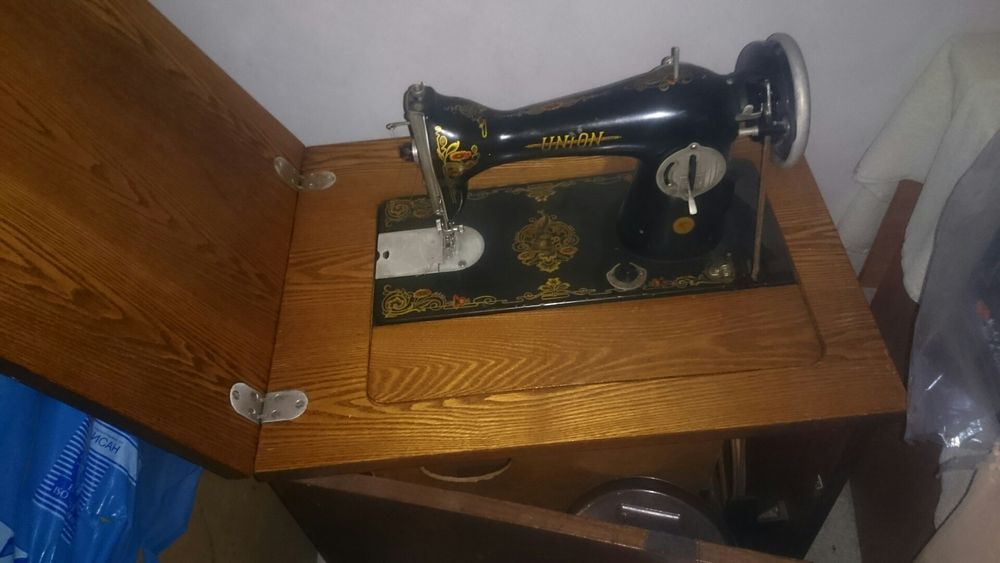 Крачна шевна машина union