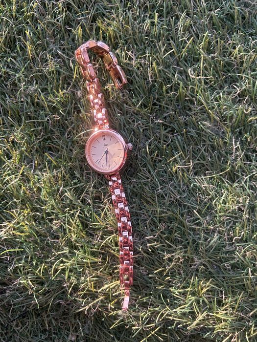 Rose gold часовник винтидж