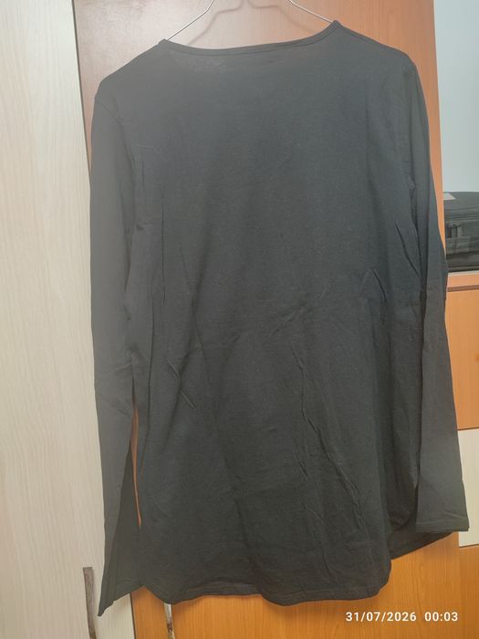 Bluză / Tricou mânecă lungă dornică FB Sister Mărimea L – Paiete reversibile (2 modele)  NOUĂ CU ETICHETĂ
