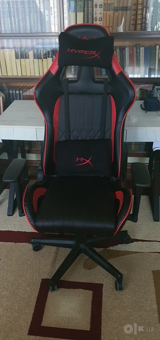 Игровое кресло HyperX