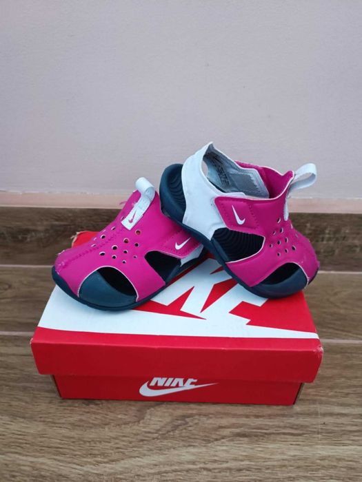 Детски сандали Nike и детски сандали Ponki