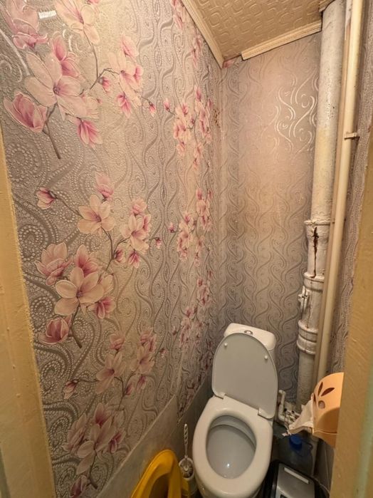 Продам 2 ком квартиру 1/5 19 мик.