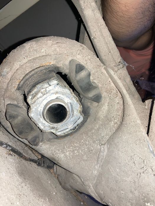 Заден мост Mercedes w221