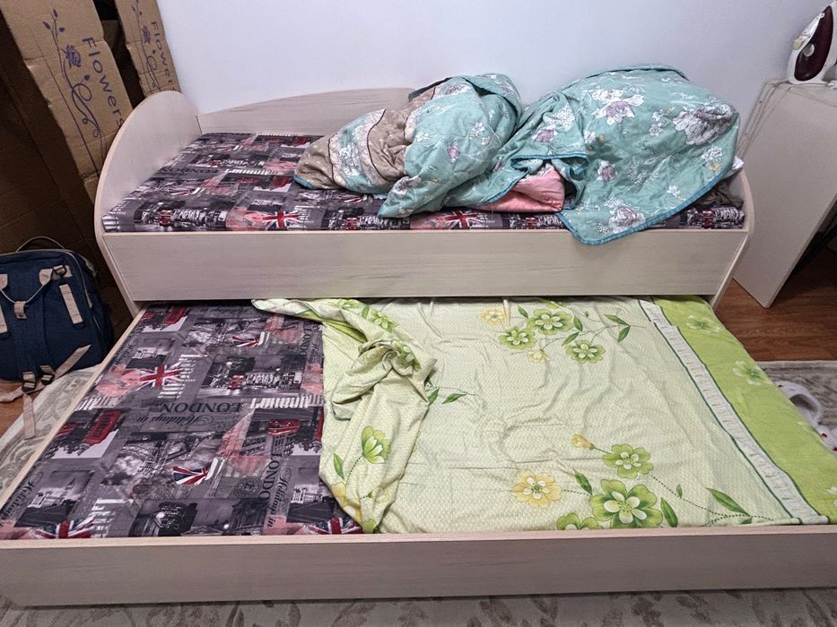 Продам кровать раскладную