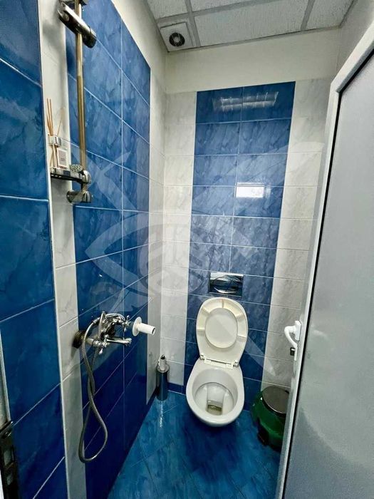 Дава се под наем Офис в София, Зона Б-18 - 230 кв.м за 1500 € - Снимка #14