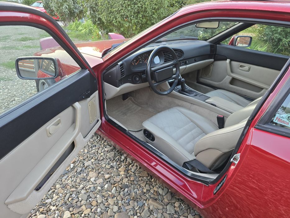 Vand Porsche 944 atestat istoric